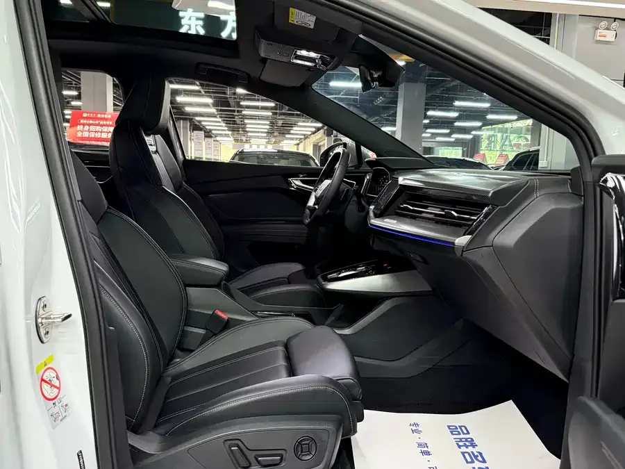 Audi Q4 e-tron 2023 40 e-tron Creative Edition 2024 — миниатюра 5