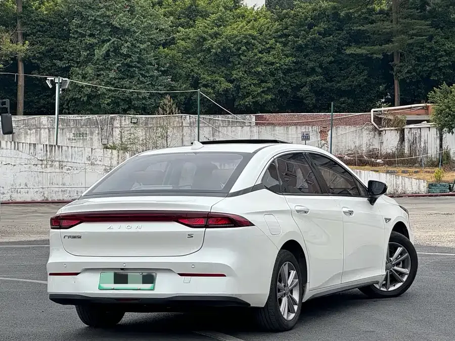 AION AION S AION S 2023 model 580 Lithium iron phosphate 2023 — миниатюра 3