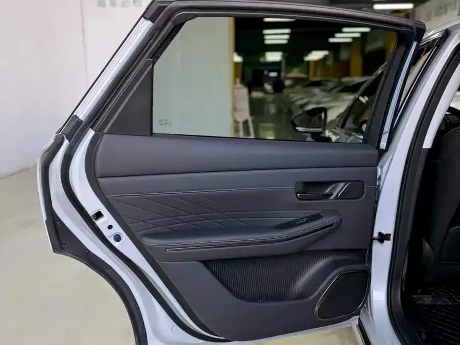 Baojun Enjoy the environment Baojun Enjoy 2025 plug-in hybrid 140km luxury version 2025 — миниатюра 5