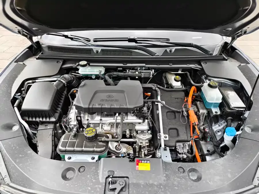 Baojun Sea of Clouds Baojun Yunhai 2026 140km/h Plug-in Hybrid Standard Edition 2026 — миниатюра 3