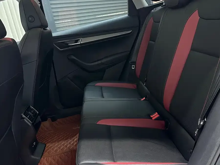 Skoda Karoq Korok 2022 TSI280 Luxury Edition 2022 — миниатюра 3