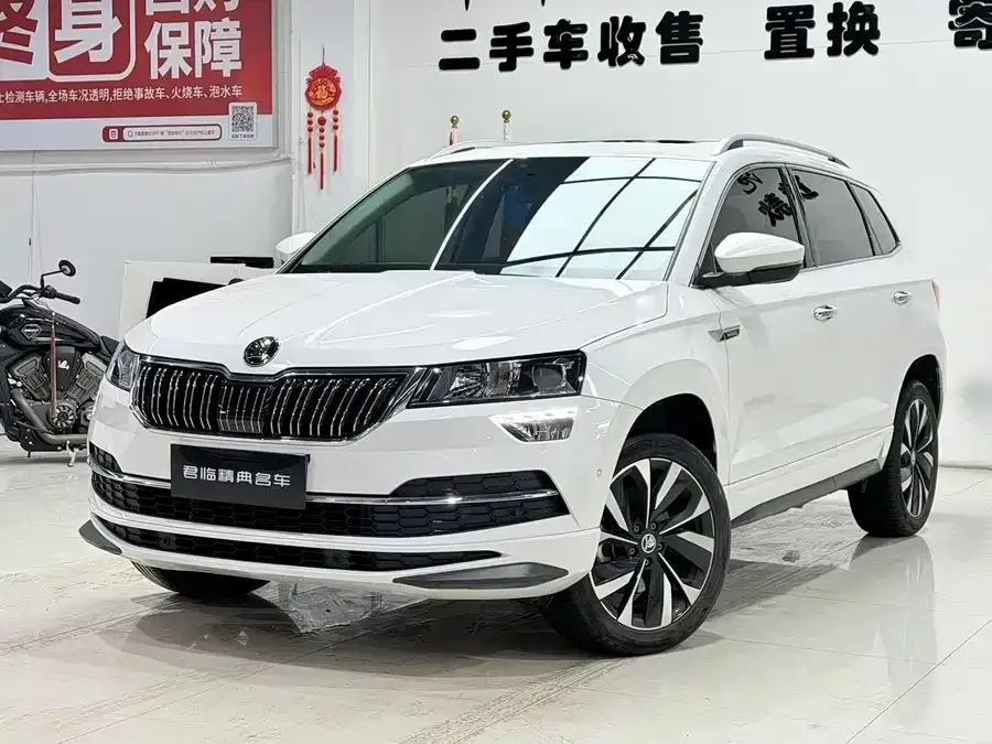 Skoda Karoq Korok 2022 TSI280 Luxury Edition 2022 — фото 1, купить с доставкой в Москву