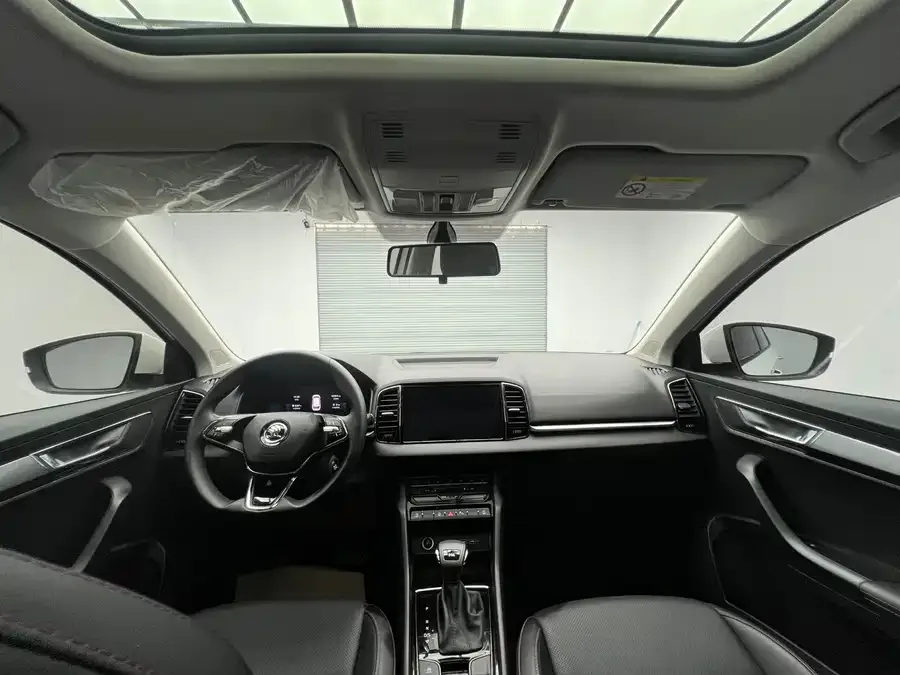 Skoda Karoq Korok 2022 TSI280 Exclusive Edition 2022 — миниатюра 4