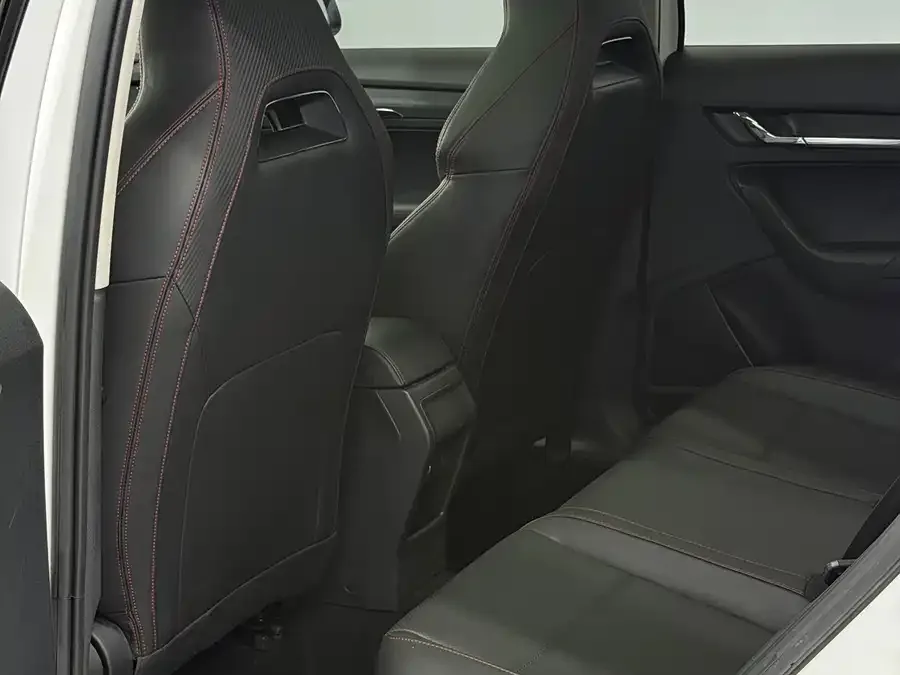Skoda Kamiq 2021 KOMIC GT TSI230 DSG Flagship Edition 2022 — миниатюра 4