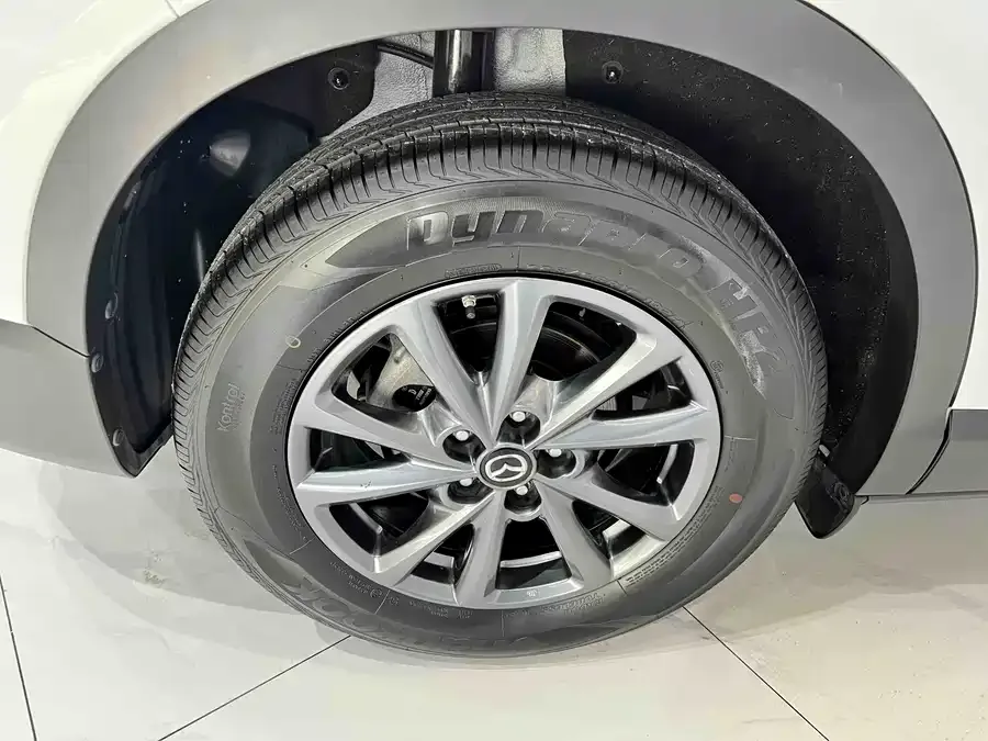 Mazda CX-4 2021 2.0L Automatic 2WD Blue Sky Vitality Edition 2023 — миниатюра 5