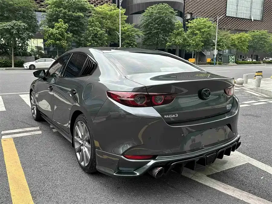 Mazda Axela Mazda3 Angkesela 2021 2.0L Automatic Quality Edition 2022 — миниатюра 3