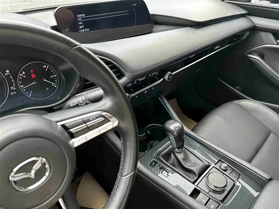 Mazda Axela Mazda3 Angkesela 2021 2.0L Automatic Quality Edition 2022 — миниатюра 4