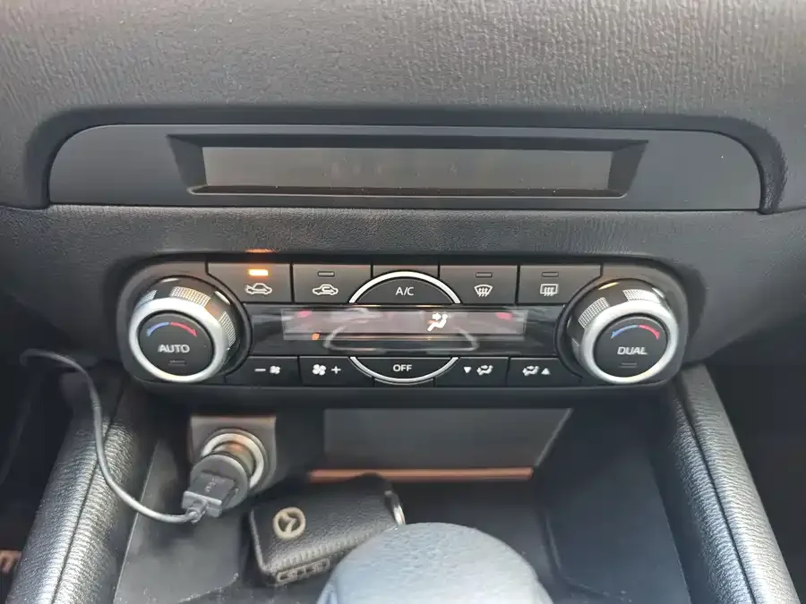 Mazda CX-5 2024 2.0L automatic two-wheel drive comfort model 2024 — миниатюра 3