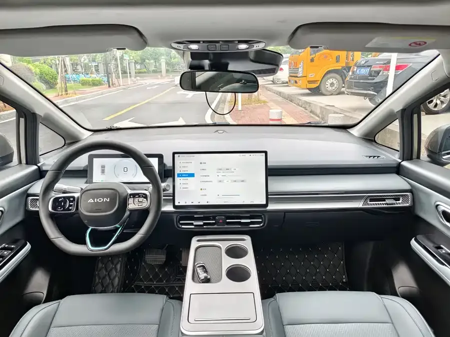 AION AION Y AION Y 2023 Plus 510 Smart Edition 2024 — миниатюра 2