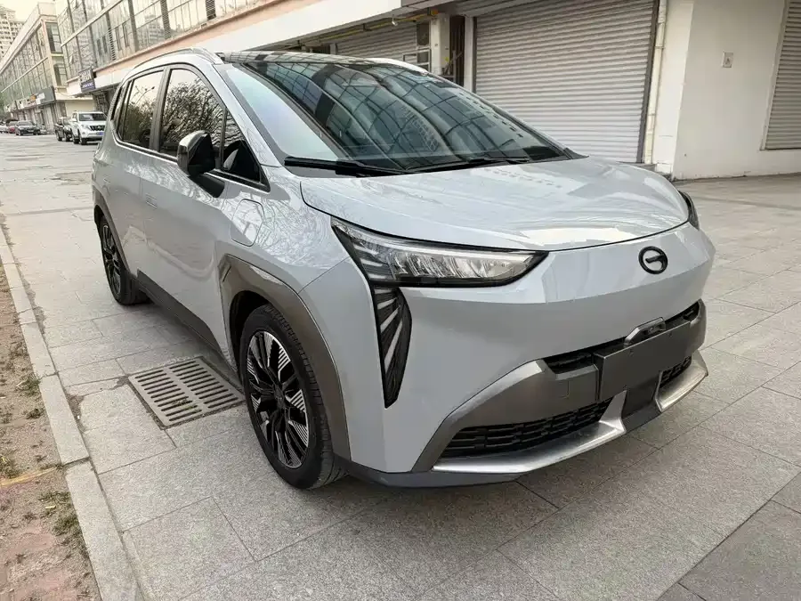 AION AION Y AION Y 2022 70 Technology Edition Lithium Iron Phosphate 2022 — миниатюра 2