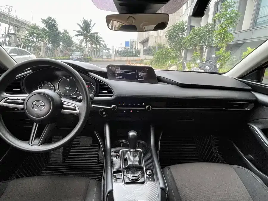 Mazda Axela Mazda3 Angkesela 2021 1.5L automatic quality version 2022 — миниатюра 2