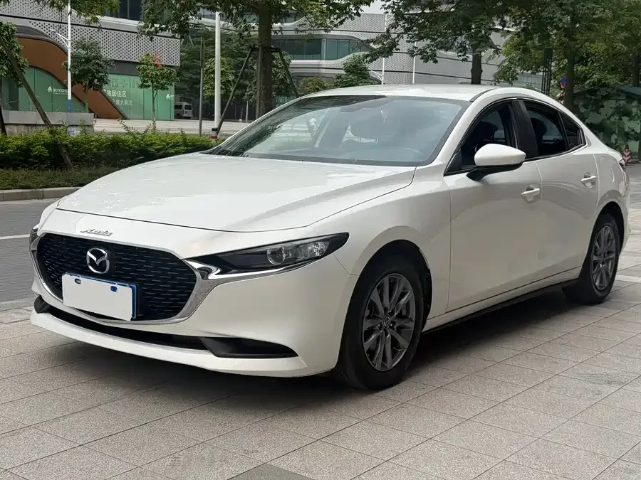 Mazda Axela Mazda3 Angkesela 2021 2.0L automatic quality version 2022 — фото 1, купить с доставкой в Москву