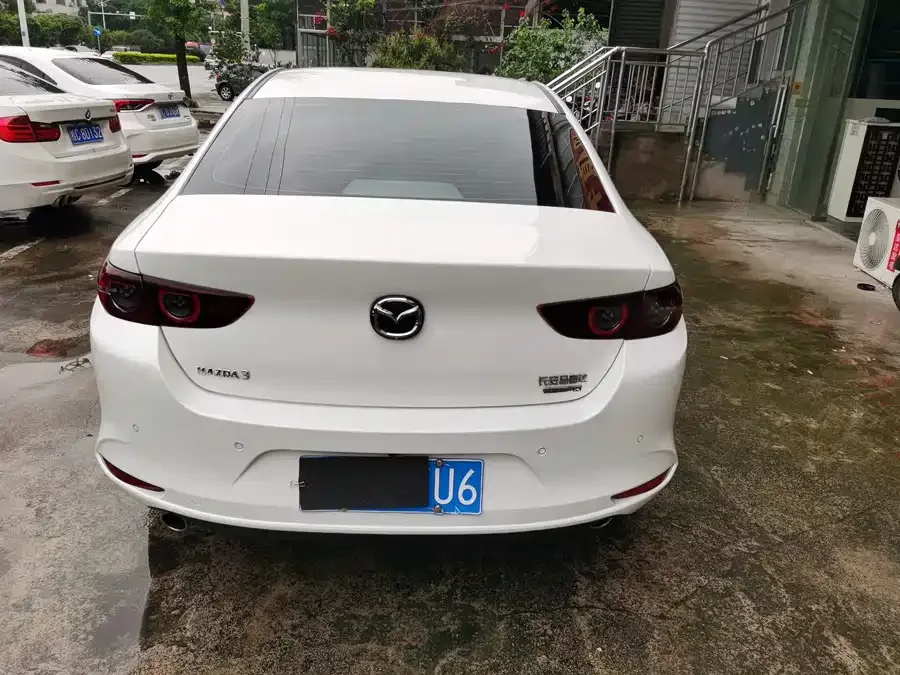 Mazda Axela Mazda 3 Angkesaila 2023 2.0L Automatic Quality Edition 2023 — миниатюра 2