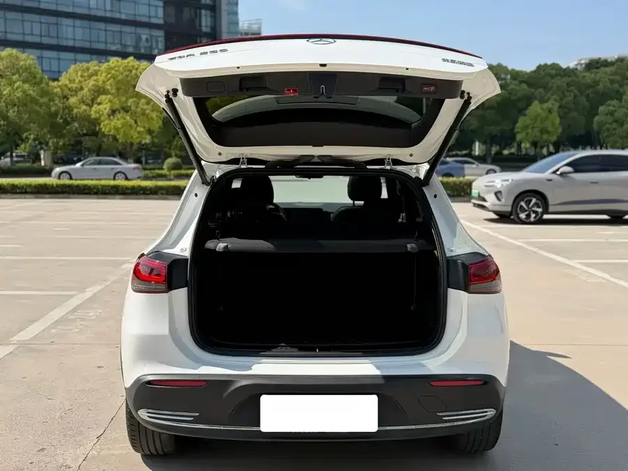 Mercedes-Benz EQA Mercedes-Benz EQA 2023 facelift EQA 260 2023 — миниатюра 3