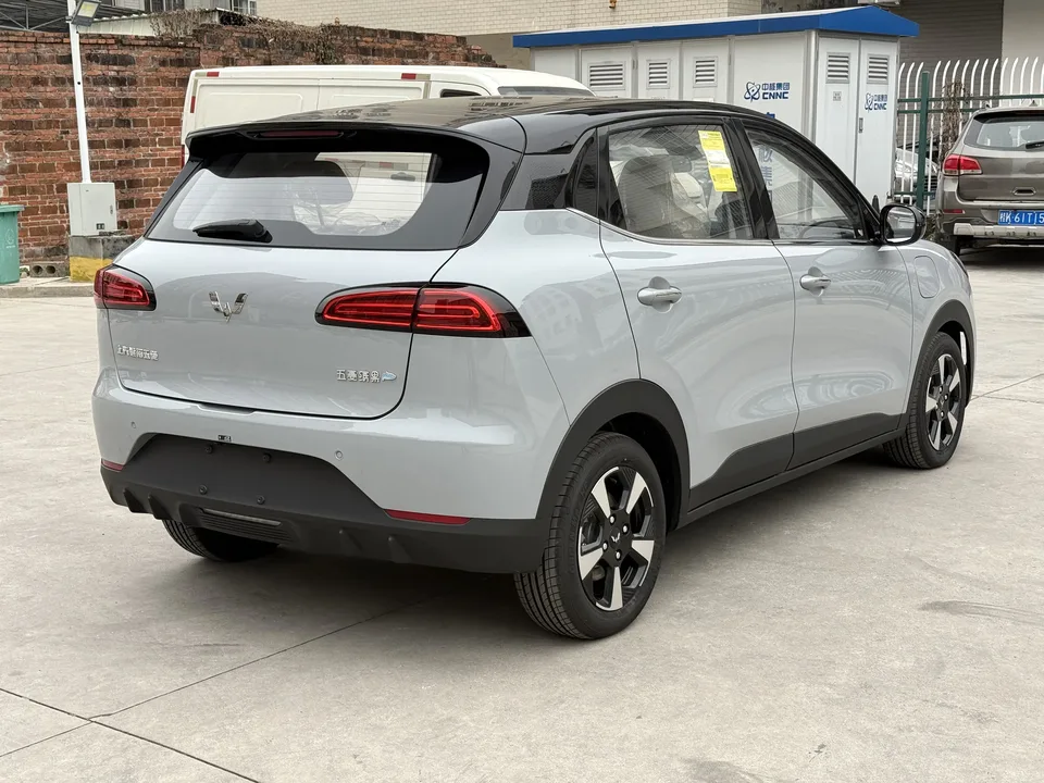 Wuling Bingo PLUS 510km Five-seat Edition 2026 — миниатюра 2