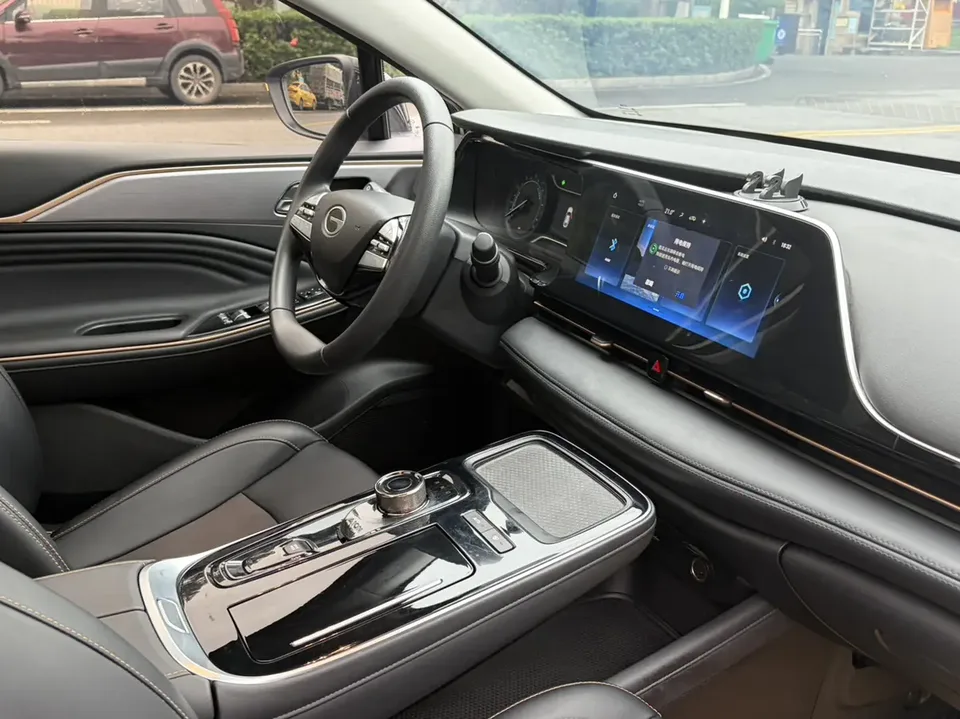 AION S Plus Travel Edition 53.2kWh 2025 — миниатюра 3