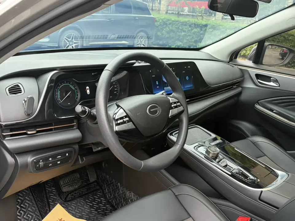 AION S Plus Travel Edition 53.2kWh 2025 — миниатюра 4