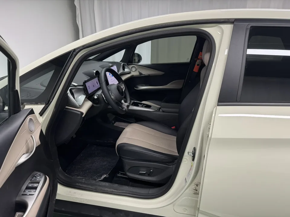 BYD Dolphin Smart Driving Edition 420KM Freedom Edition 2025 — миниатюра 5