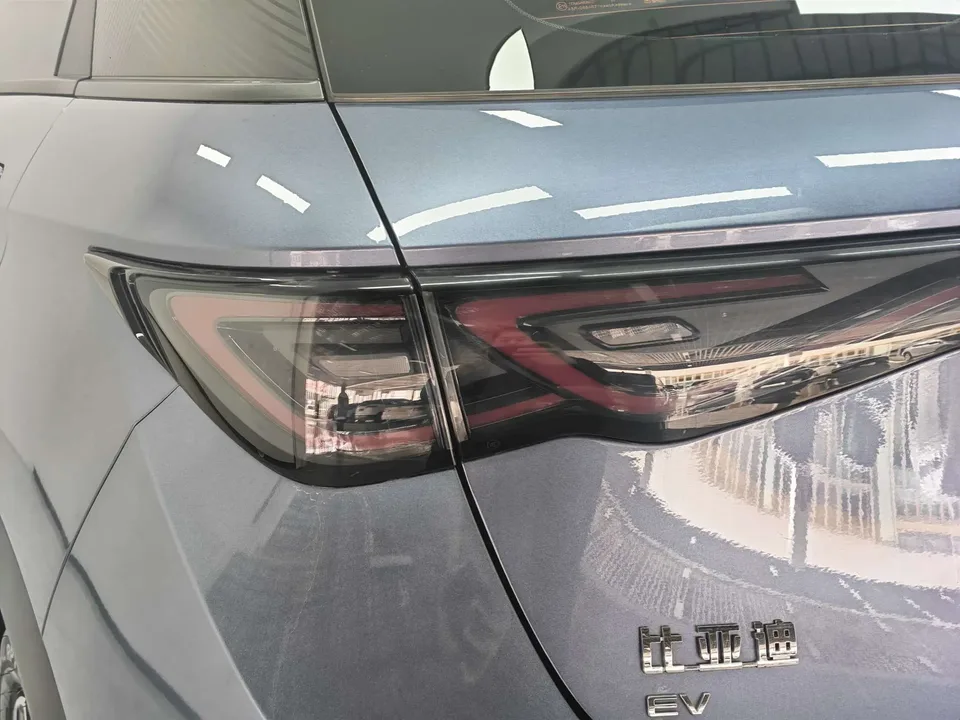 BYD Dolphin Smart Driving Edition 420KM Freedom Edition 2025 — миниатюра 4