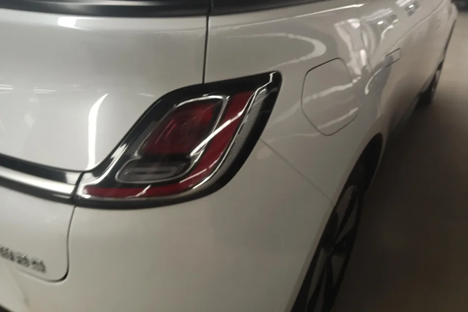 Baojun Clouds 460 Plus Operation Exclusive Edition 2024 — миниатюра 2