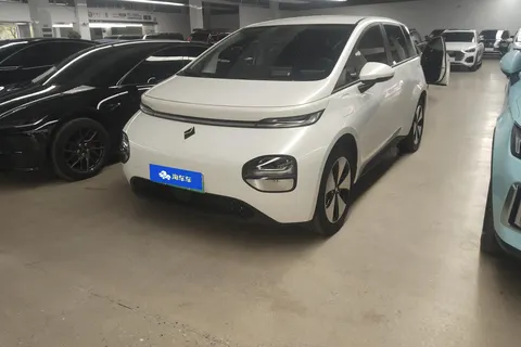 Baojun Clouds 2024 buy in Moscow
