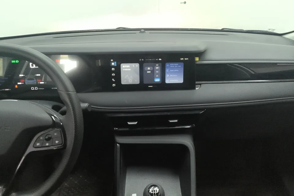 Roewe i5 Roewe i5 2026 1.5L Manual Comfort Edition 2025 — миниатюра 4