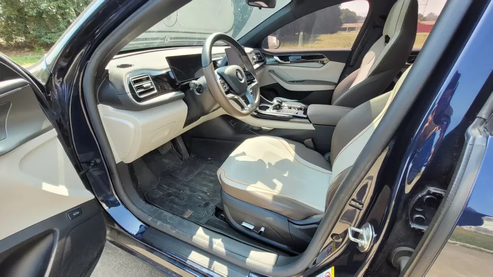 BYD Qin PLUS EV Champion Edition 420KM Beyond Edition 2023 — миниатюра 4