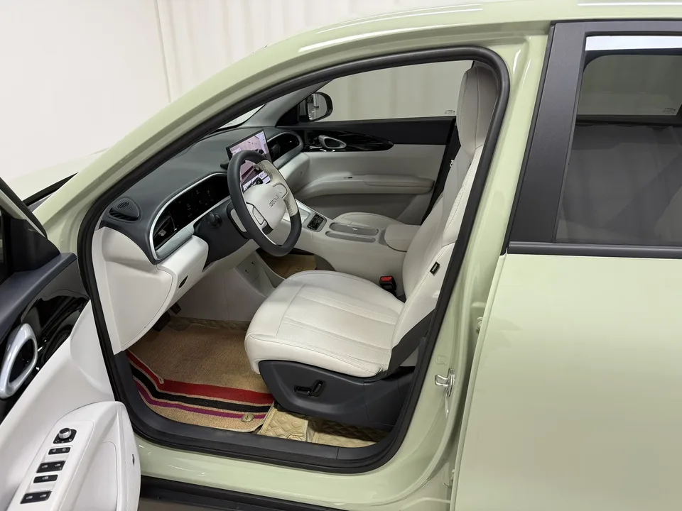 Geely Star Wish Star Wish 2025 UP 410km Exploration Edition 2025 — миниатюра 3