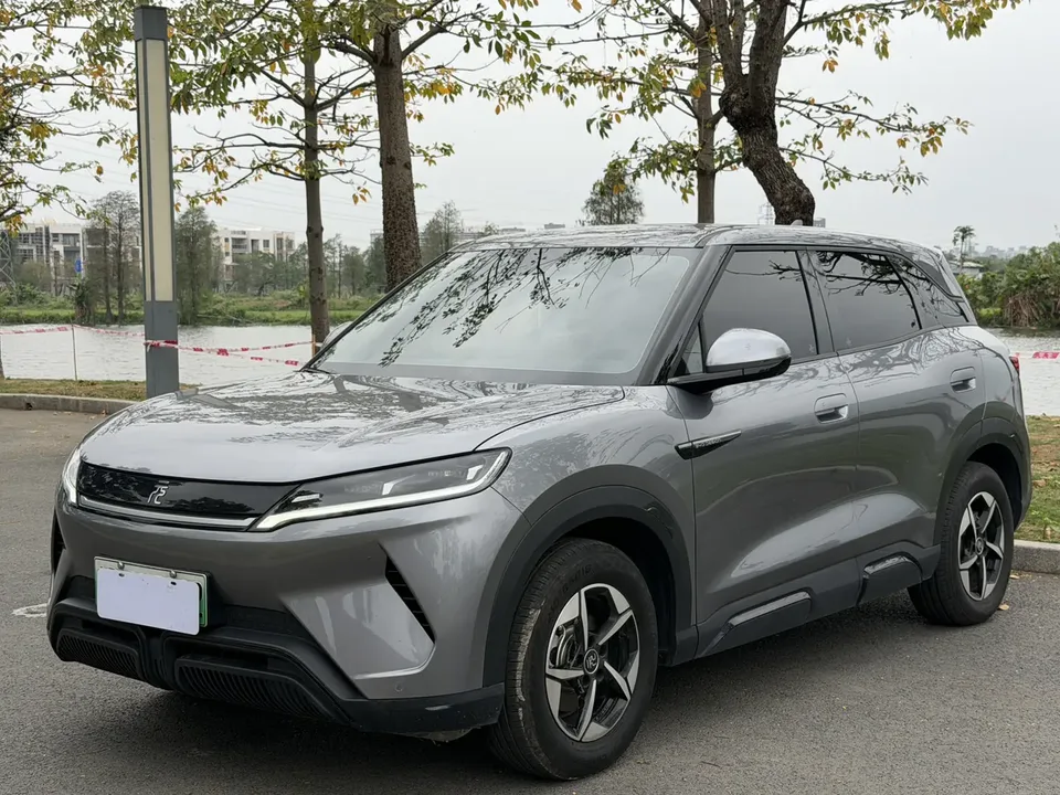 BYD Yuan UP 301KM Leading Model 2024 — миниатюра 4