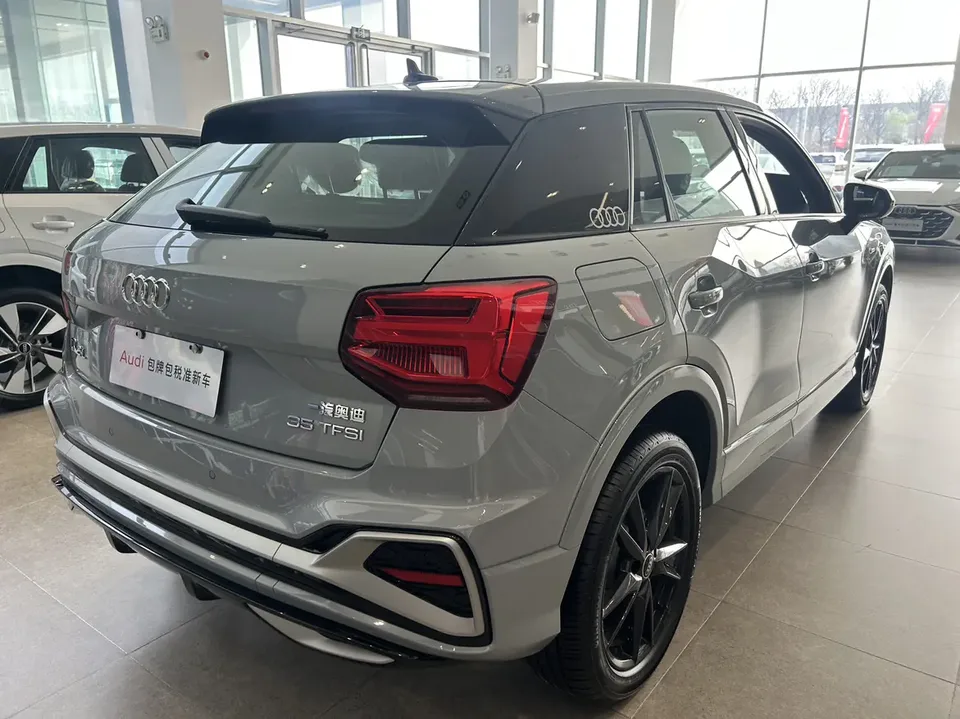 Audi Q2L Audi Q2L 2025 35 TFSI Progressive Dynamic Edition 2026 — миниатюра 4