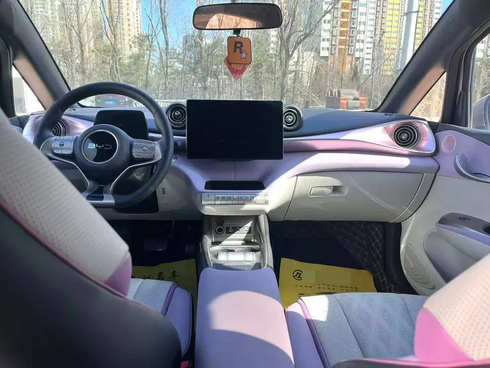 BYD Dolphin Dolphin 2025 420KM Freedom Edition 2024 — миниатюра 2