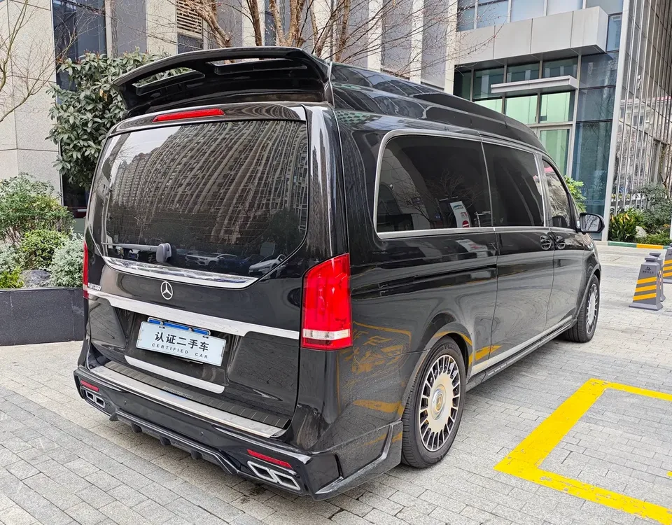 Mercedes-Benz V-Class Cruze 2023 1.5L dual-clutch WOW preferential version 2022 — миниатюра 4