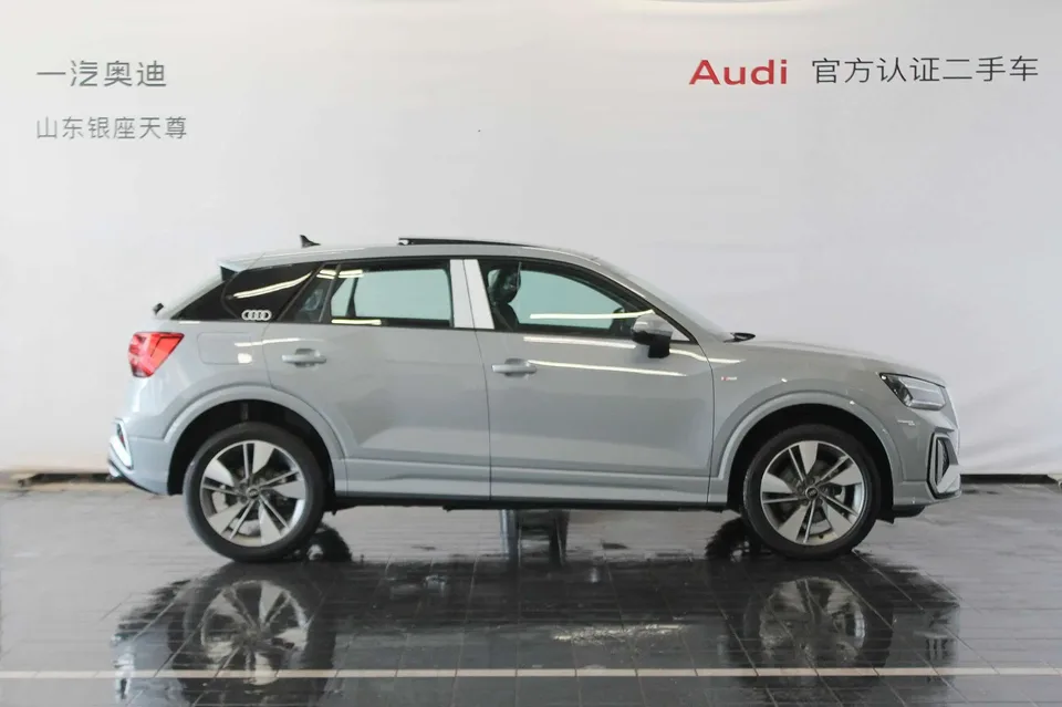 Audi Q2L Audi Q2L 2025 35 TFSI Fashion Dynamic Edition 2026 — миниатюра 3