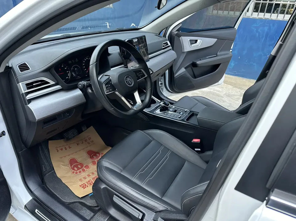 BYD QinEV Travel Edition 2023 — миниатюра 3