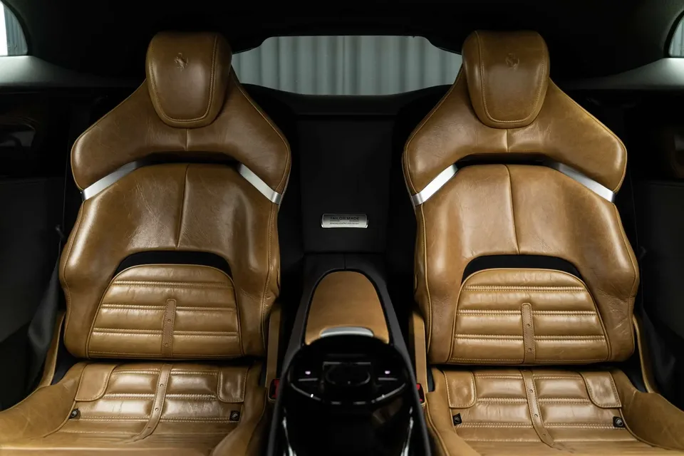 Ferrari Purosangue Purosangue 2023 6.5L Automatic 4WD 4 Seats Parallel Import 2026 — миниатюра 5