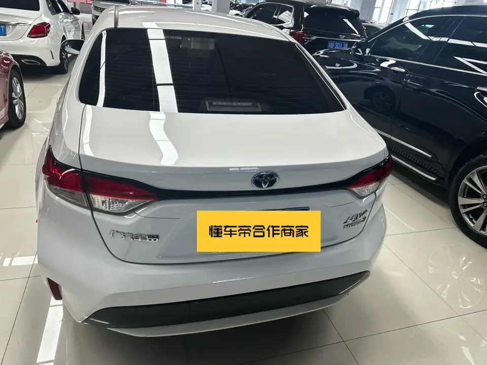 Toyota Levin 2022 Lelink Dual Engine 1.8H E-CVT Sports Edition 2022 — миниатюра 2