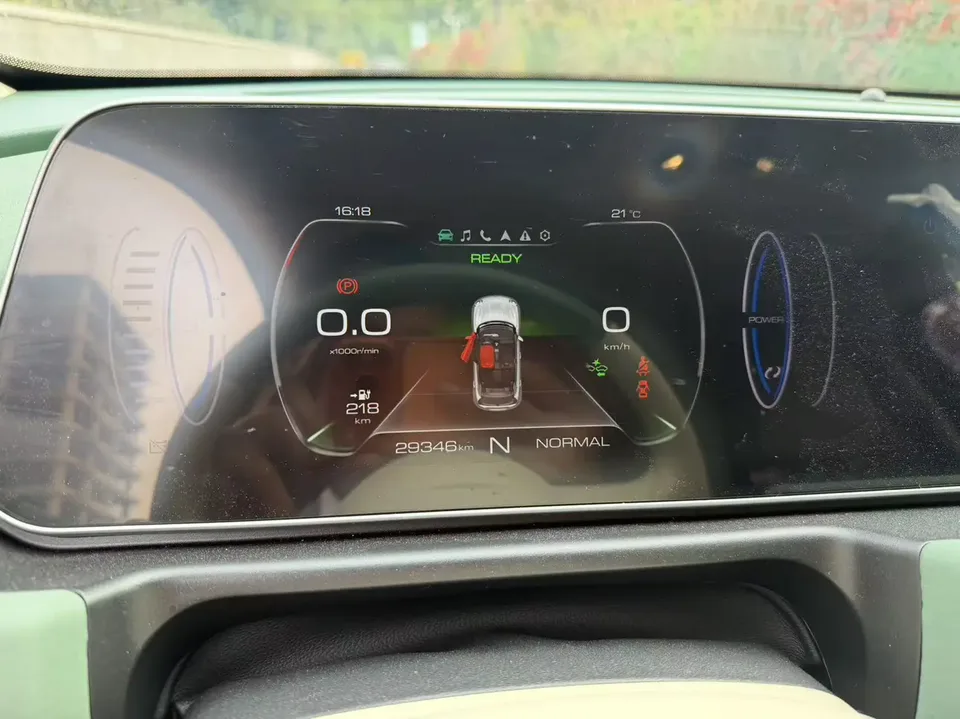 ORA Euler good cat Morandi Edition 400km Standard Range Premium Lithium Iron Phosphate 2022 — миниатюра 5