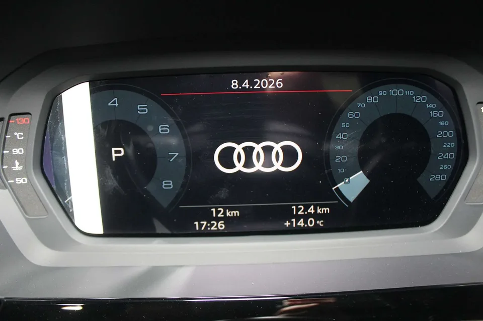 Audi A3 Audi A3 2025 Sportback 35 TFSI Flying Spur Premium Edition 2026 — миниатюра 4