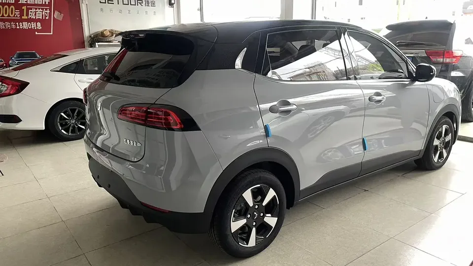 Wuling Bingo PLUS 330km 5-seater version 2026 — миниатюра 4