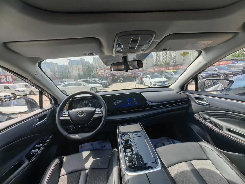 AION S Plus Travel Edition 52.9kWh 2025 — миниатюра 3