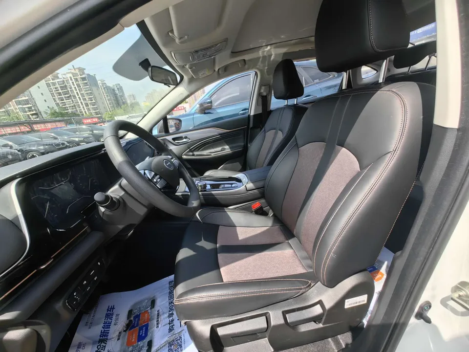AION S Plus Travel Edition 52.9kWh 2025 — миниатюра 5