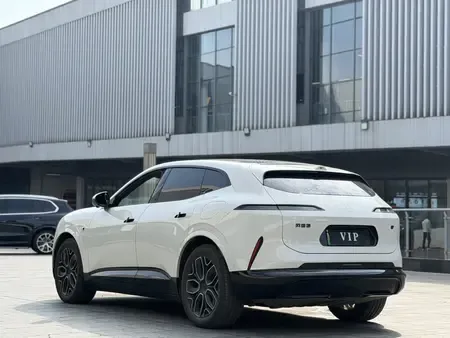 Avatr 07 Avita 07 2026 Ultra Pure Electric Four-Wheel Drive 2025 — миниатюра 2