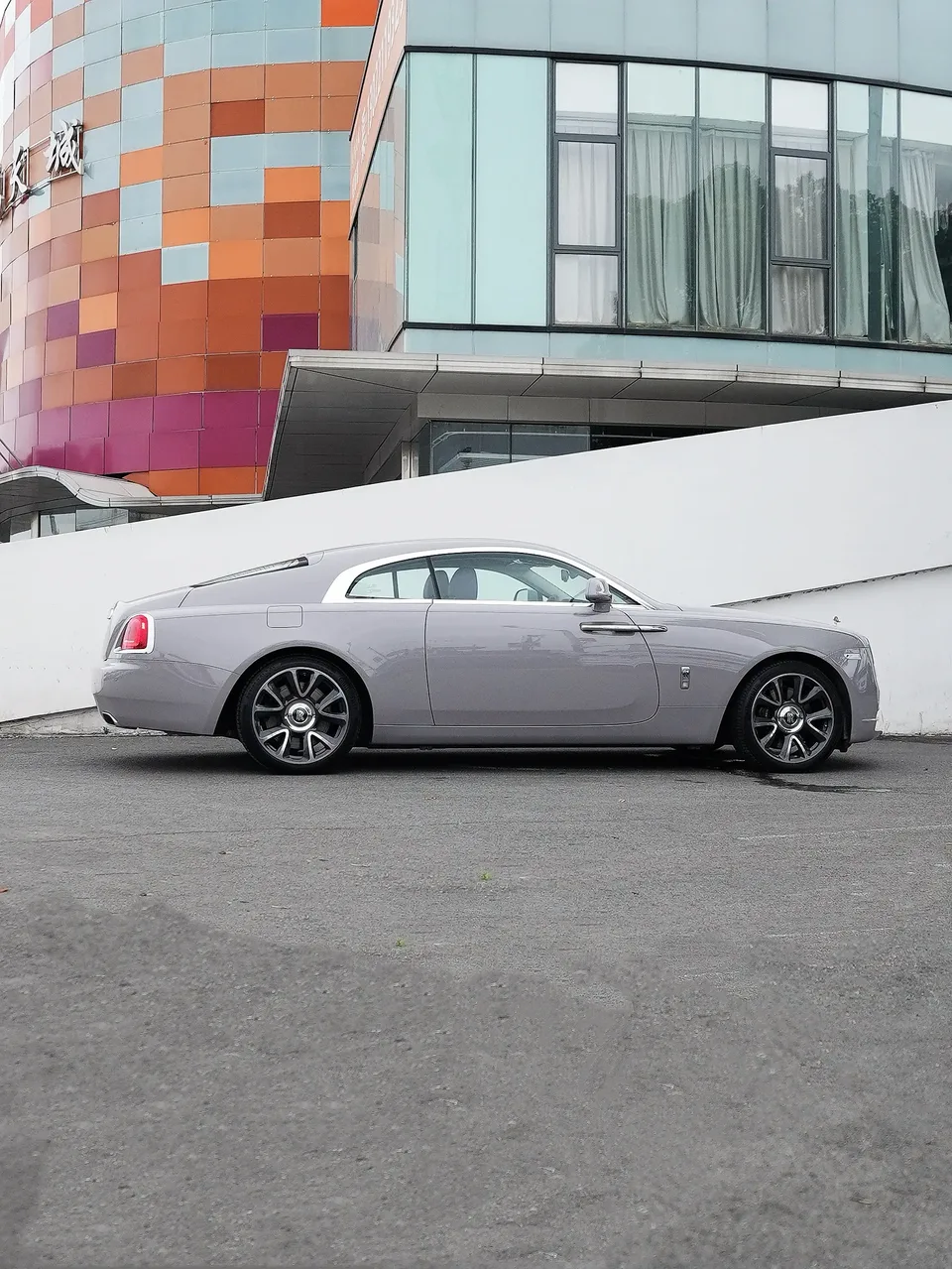 Rolls-Royce Phantom Qihang 1.5L Manual Fashion Edition National VI 2022 — миниатюра 4