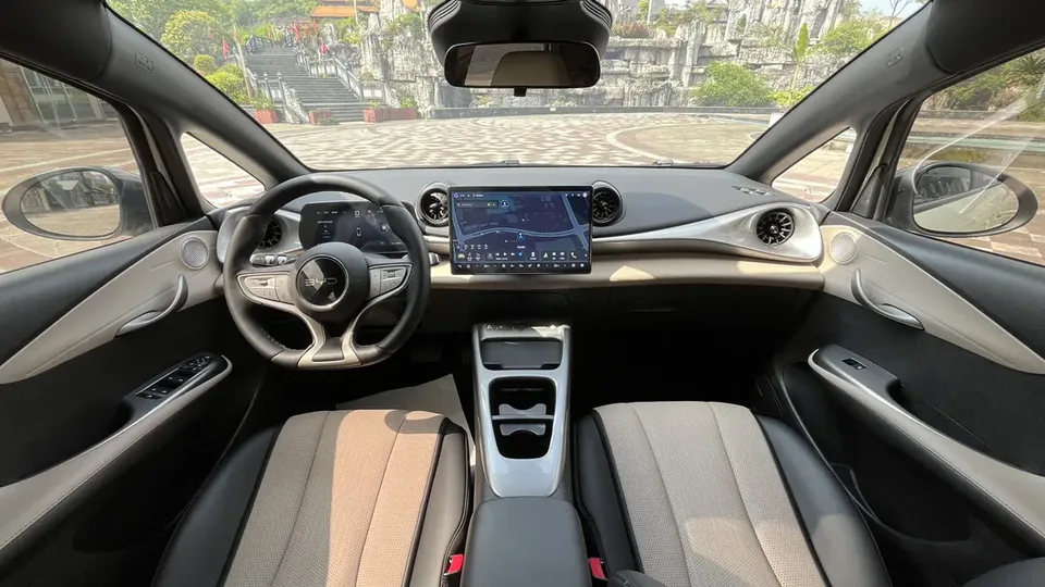 BYD Dolphin Smart Driving Edition 420KM Freedom Edition 2025 — миниатюра 3