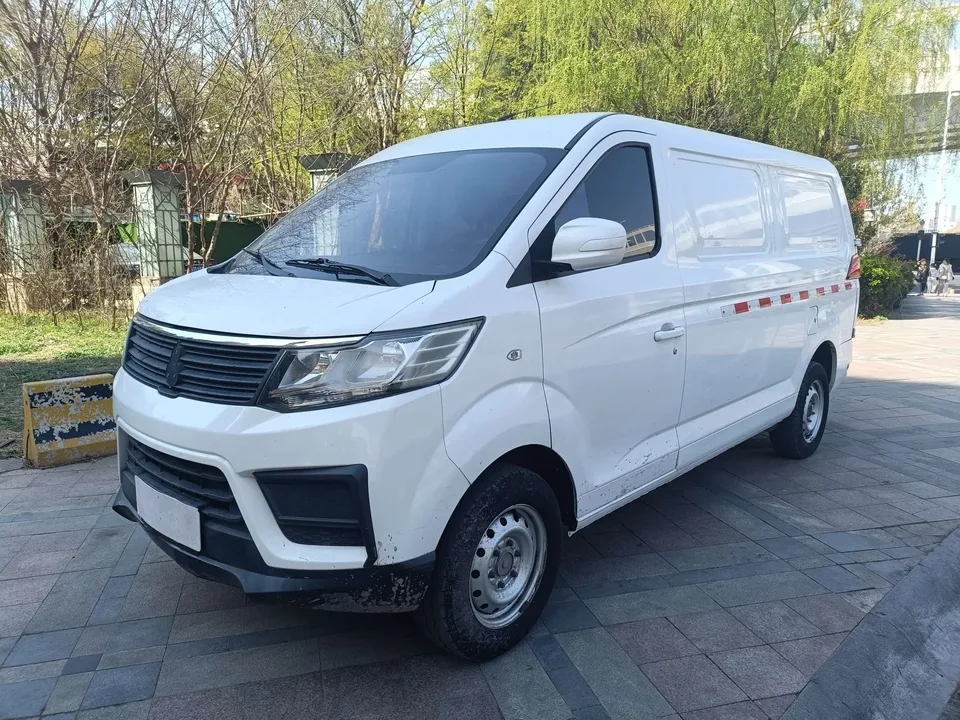 BAIC Ruixiang V2 EV Henan lithium-ion battery with sealed window compartment 2023 — фото 1, купить с доставкой в Москву
