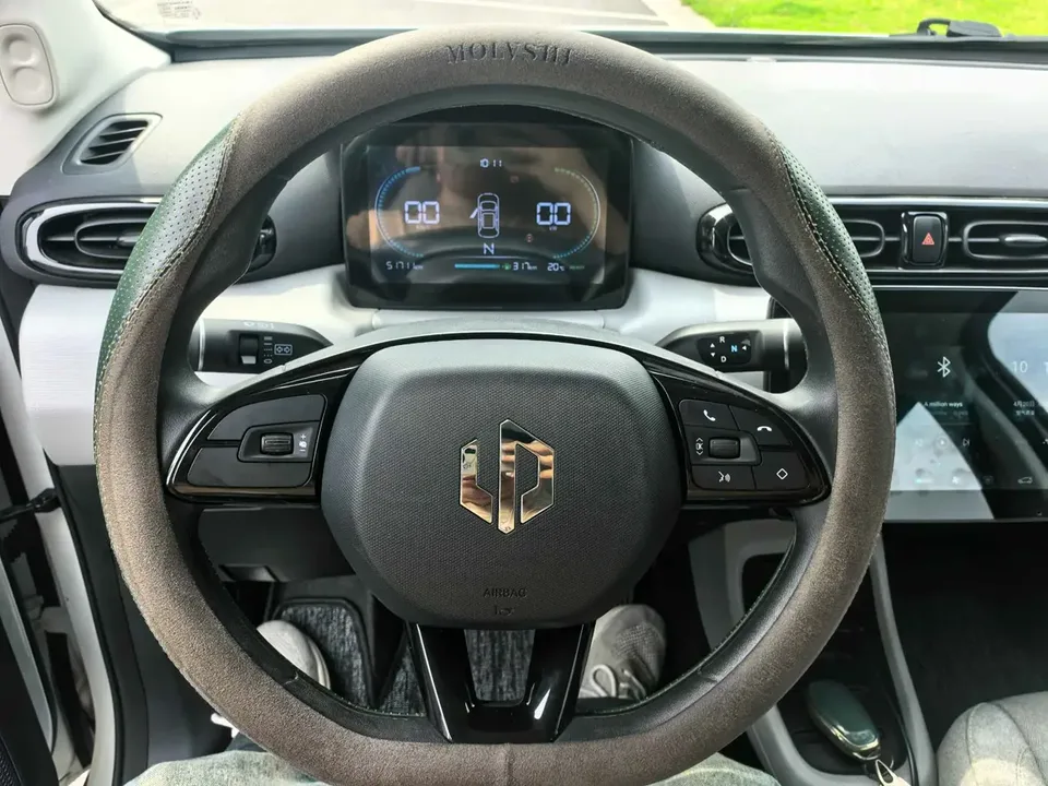 Leapmotor Zero running T03 Leapmoon T03 2022 Crystal Edition 2022 — миниатюра 4