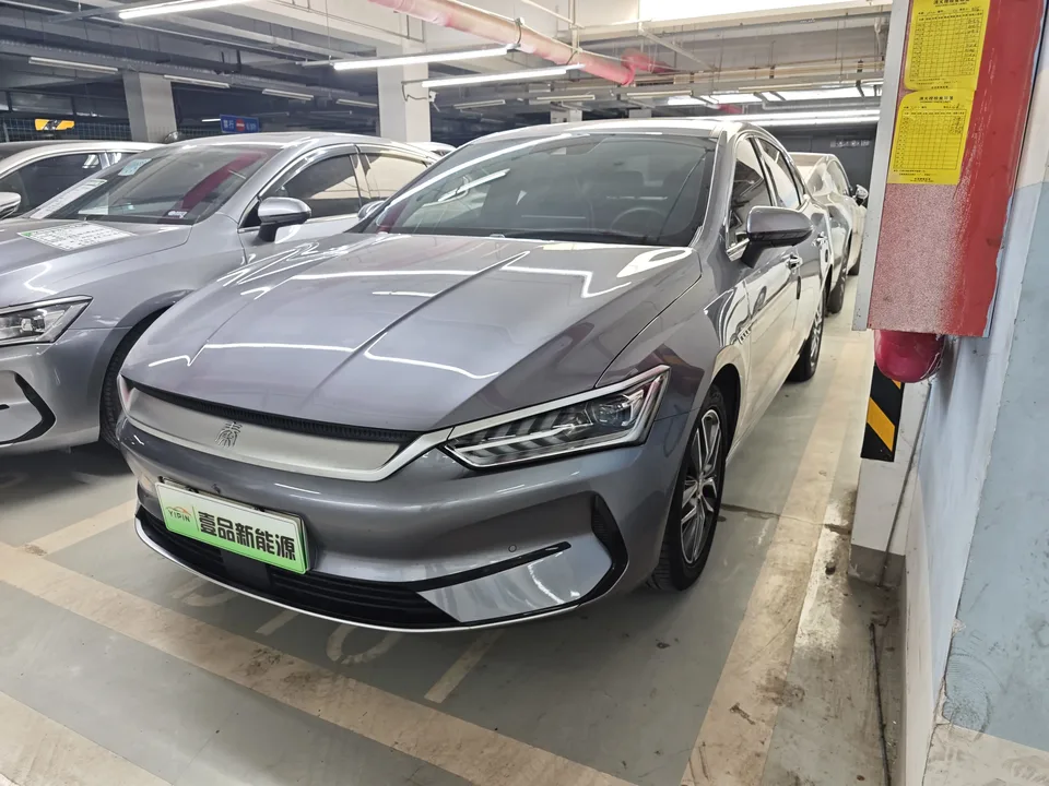 BYD Qin PLUS EV 500KM Premium Edition 2023 — фото 1, купить с доставкой в Москву