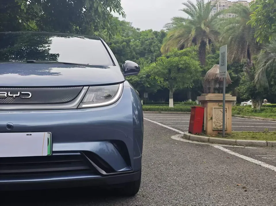 BYD Dolphin Dolphin 2025 420KM Fashion Edition 2025 — миниатюра 3