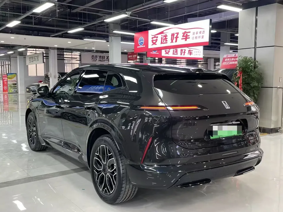 Avatr 07 Avita 07 2026 Ultra Pure Electric Four-Wheel Drive 2025 — миниатюра 4