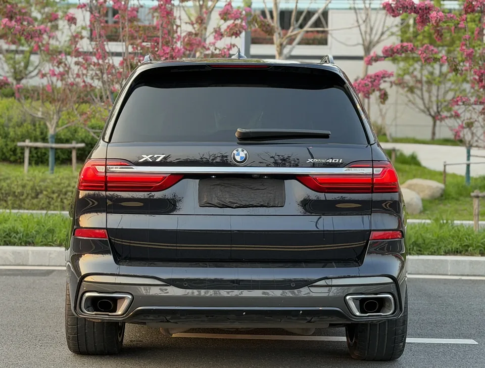 BMW X7 Buick GL8 2023 ES Lu Zun 2.0T Premium Edition 2022 — миниатюра 4